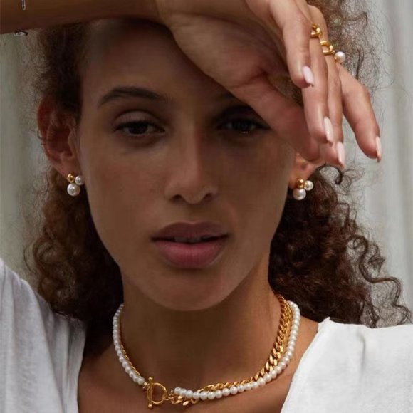 Pearl Gold Ball Cluster Stud Earrings 14K Gold Plated Stainless Steel - Picture 4 of 6